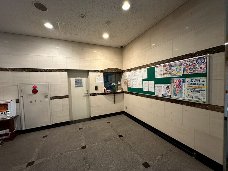 その他 館内は静寂な中が保たれており、管理が行き届いている印象を受けました。