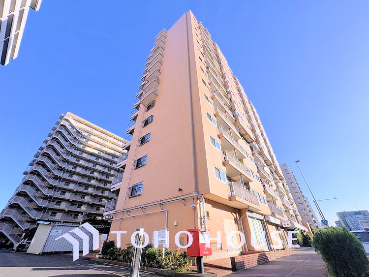 外観 〜「大森海岸」駅徒歩4分の好立地〜10階部分・南向きにつき陽当り・眺望良好〜安心の新耐震基準マンション〜