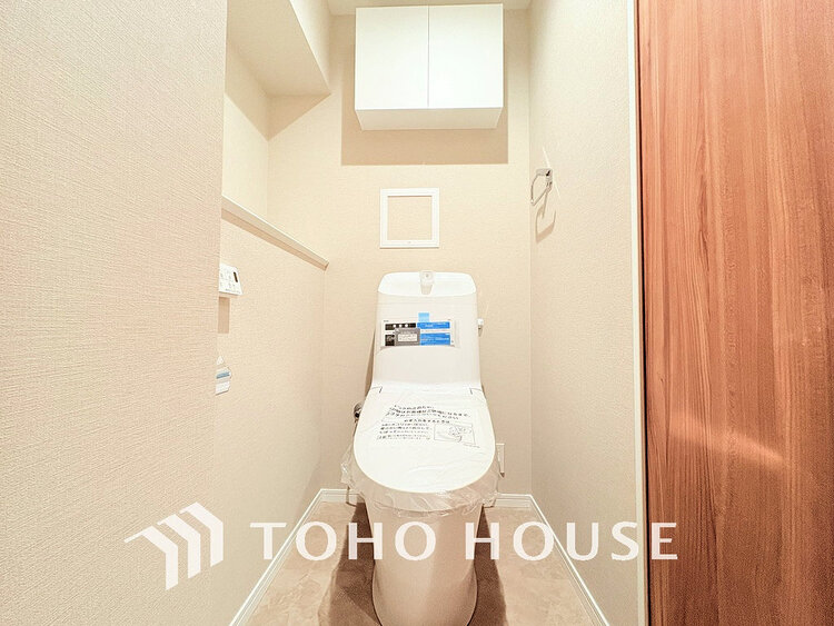 トイレ トイレには快適な温水洗浄便座付