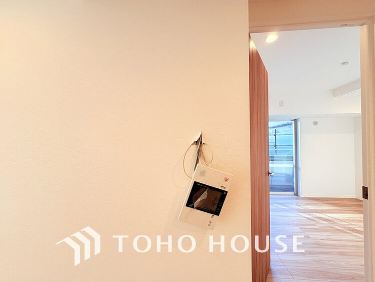 その他 モニター付インターホンで、安心のセキュリティシステム