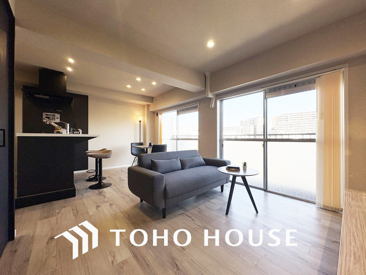 内装 明るいLDKは自然と家族が集まるコミュニケーションの場所に