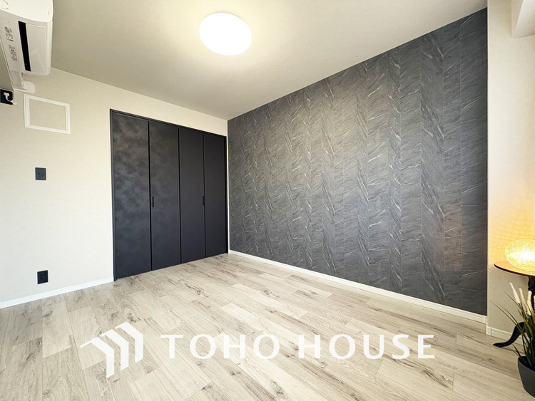 内装 1日の疲れを癒し、心地よく寛げるようゆったりとした広さをしています