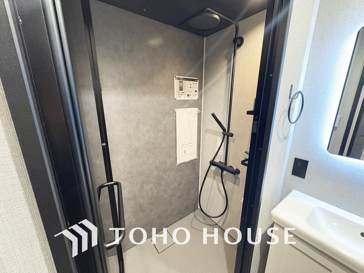 風呂 シャワールーム