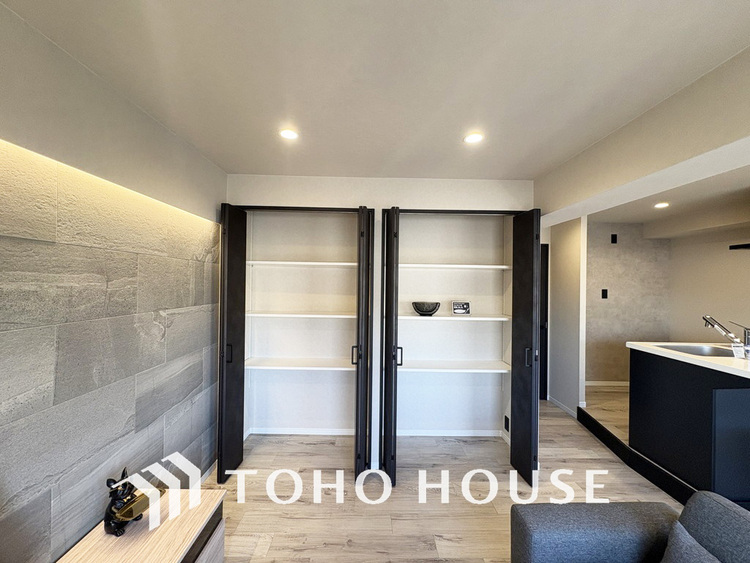 収納 リビング　収納