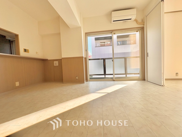 その他 選び抜かれた素材と、熟練の職人技が息づくキッチン。本物を知るあなたのための、美しきステージです。