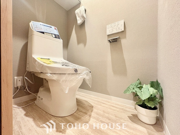 トイレ 【TOILET】◆快適◆な生活に不可欠。節水型の高性能トイレを新設。