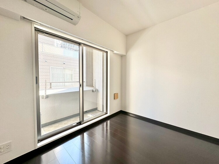 その他 清かで艶やかな時間をもたらしてくれる室内です。