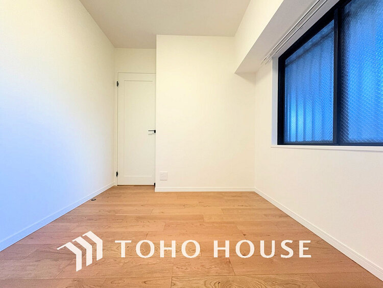 内装 1日の疲れを癒し、心地よく寛げるようゆったりとした広さをしています