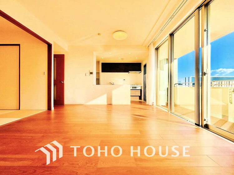 内装 ゆったりとくつろげる上質なリビングダイニング