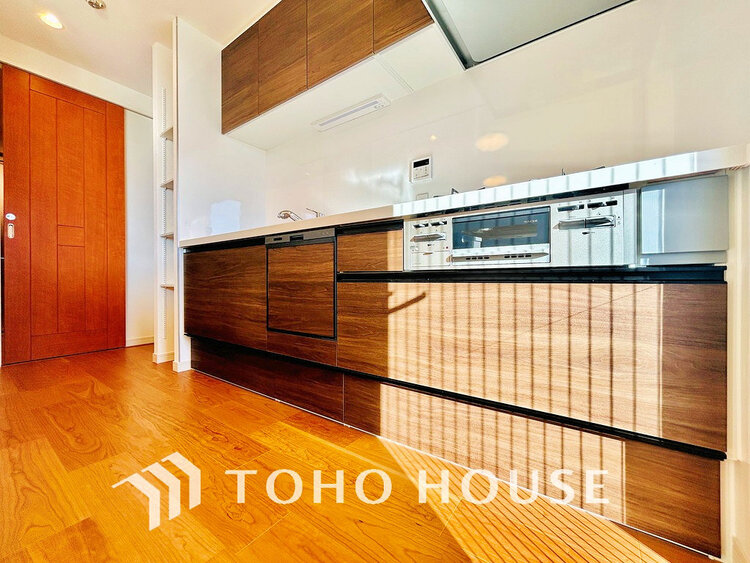 キッチン デザインと機能性を兼ね備えたシステムキッチン