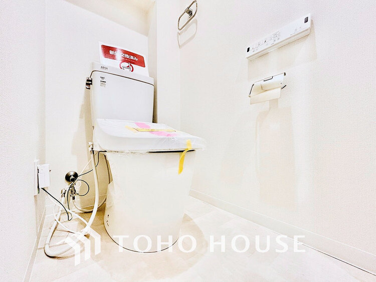 トイレ トイレには快適な温水洗浄便座付