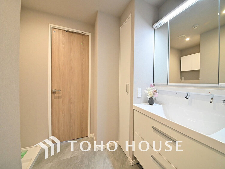 洗面 清潔感のある脱衣場