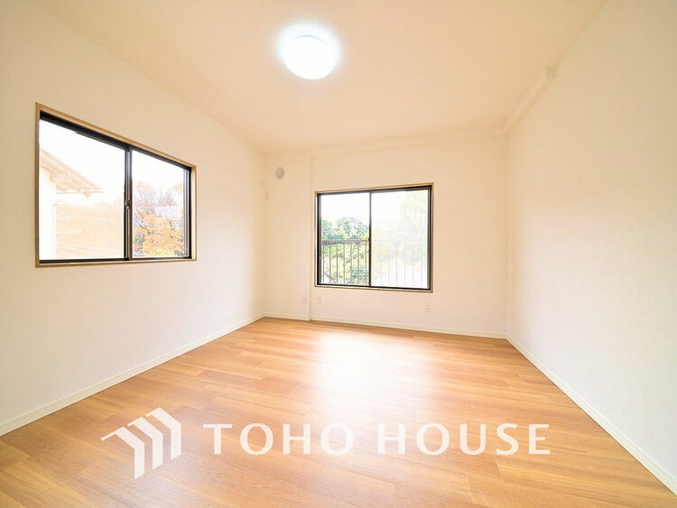 内装 家具の配置のし易い室内です。趣味の部屋としても充分な広さです