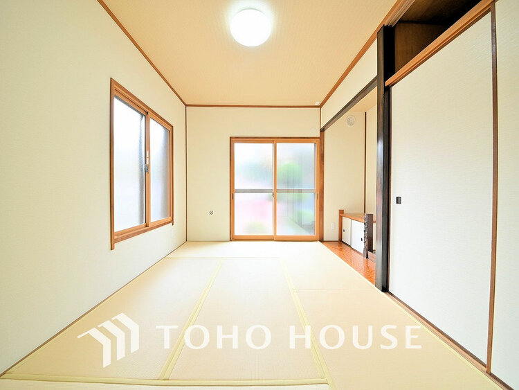 内装 客間はもちろん、個人のスペースにも使える和室