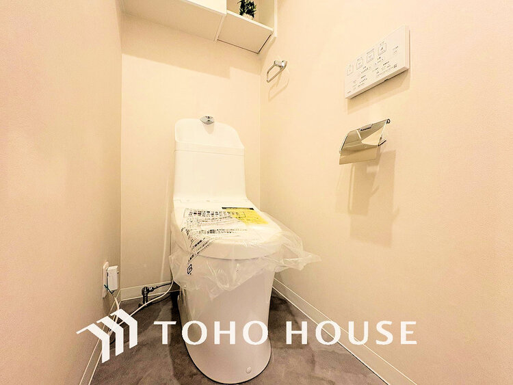 トイレ トイレには快適な温水洗浄便座付
