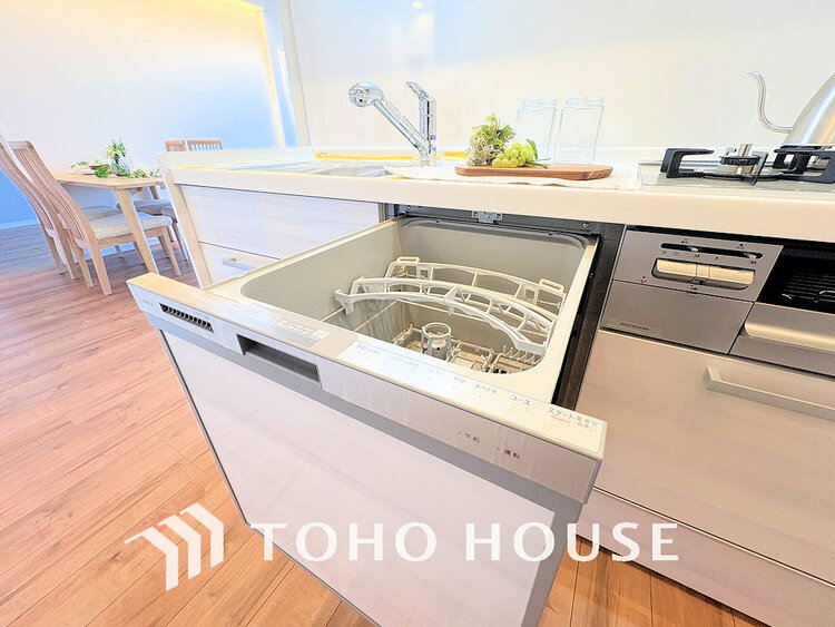 その他 ビルトイン式食洗機完備のシステムキッチンで食後もゆったり家族団らん
