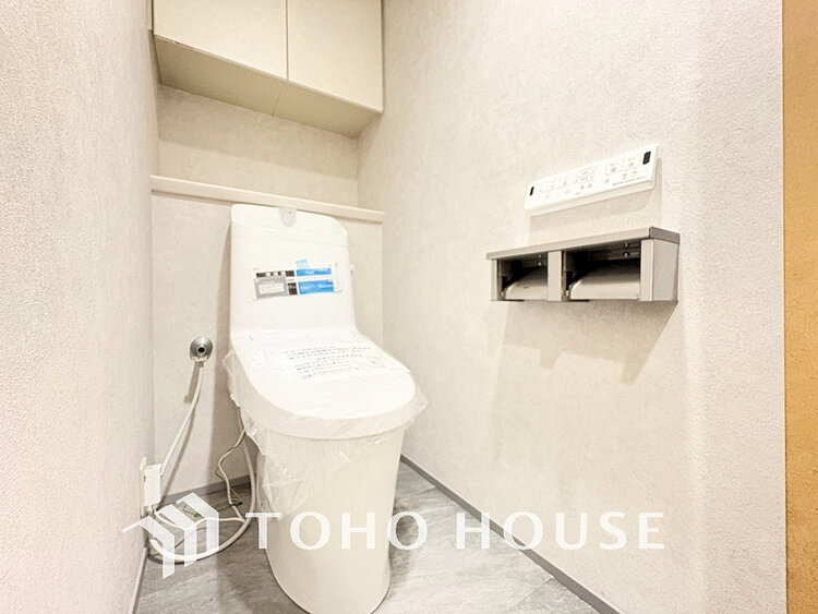 トイレ トイレには快適な温水洗浄便座付