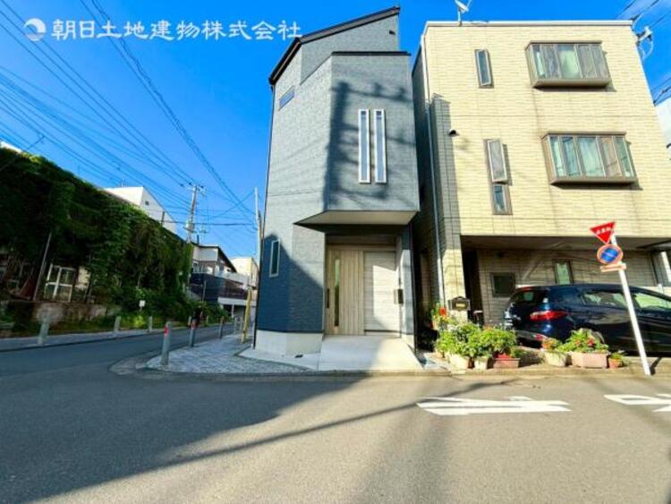 外観 陽射しと心地よい風が自慢の立地！新鮮な空気と光が広がる空間！