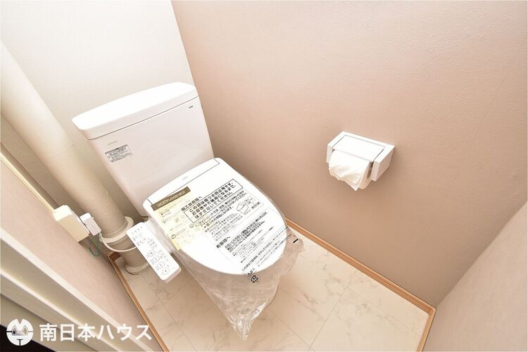 その他 【トイレ】温水洗浄便座機能付きです！リフォームをして新調してあります♪