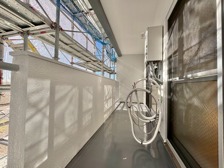 バルコニー 暮らしの中で、光と風を演出してくれるバルコニー。