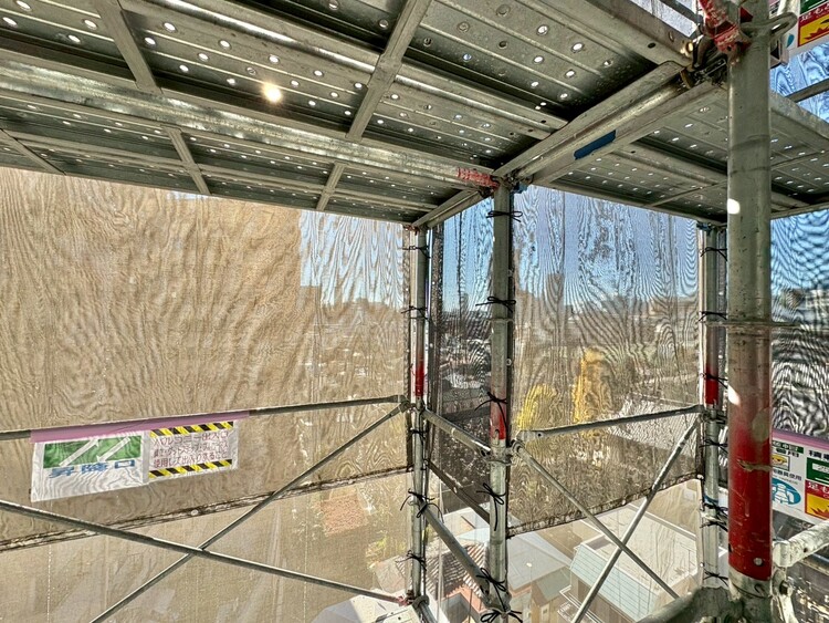 バルコニー 頬をなでる、優しい風を感じることが出来ます。