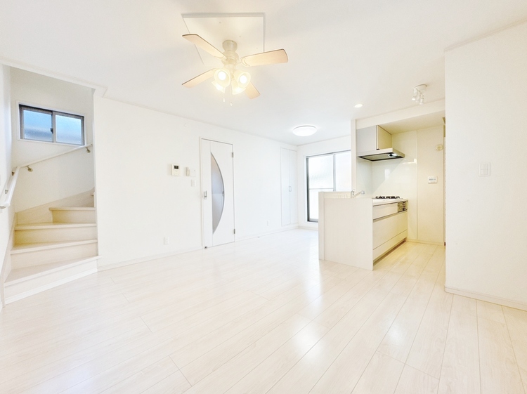 居間 「空間が織り成すひとつ先の住み心地」を演出します。