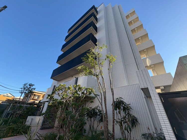 外観 現地に足をお運びいただいた際には、周辺散策などをお勧めいたします。