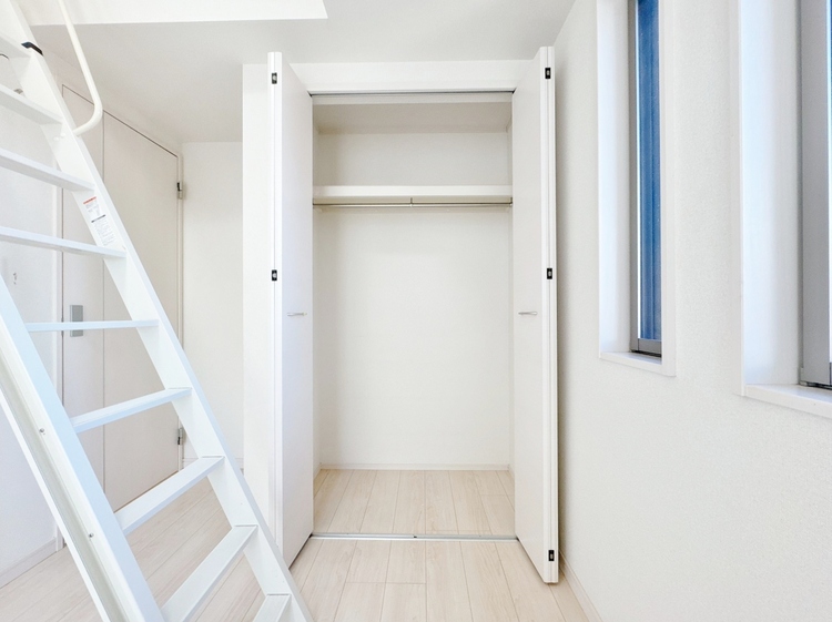 収納 居室にはクローゼットがあり、荷物もスッキリ収納して快適にお過ごしいただけます。