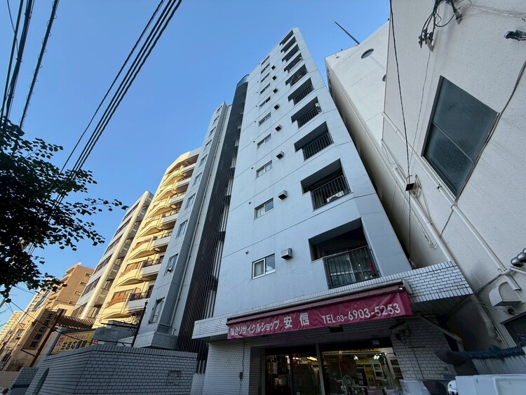 その他 飽きのこないシンプルモダンな外観です。