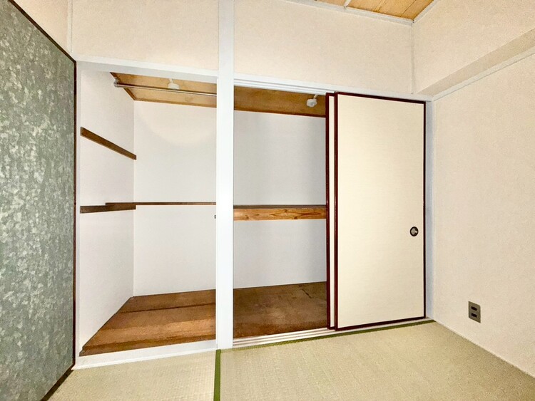 その他 収納スペースが付いていて、お部屋を広く使っていただけます。