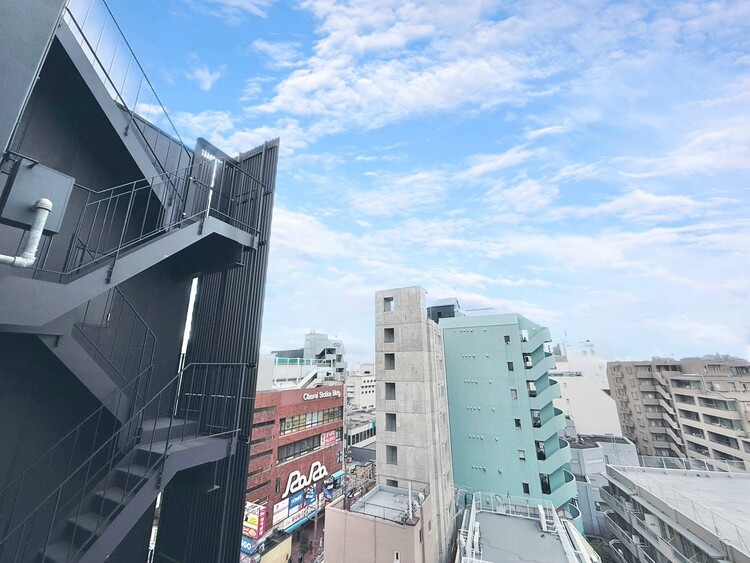 その他 眺望や窓からの景色が良いと、家で過ごす時間も快適です。