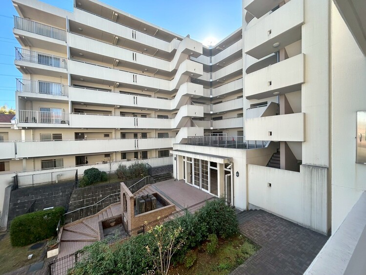 その他 眺望や窓からの景色が良いと、家で過ごす時間も快適です。