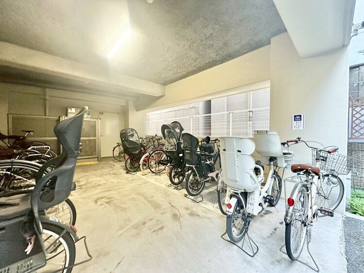 その他 駐輪場も綺麗に整頓されています。※空き状況は都度ご確認下さい。