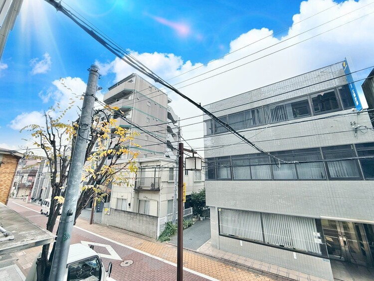 その他 眺望や窓からの景色が良いと、家で過ごす時間も快適です。