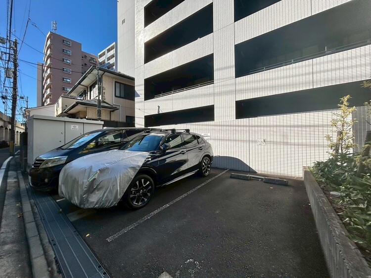 その他 駐車スペースが嬉しいですね。※空き状況は都度ご確認下さい。