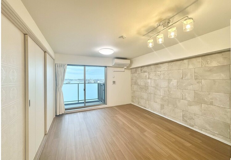 その他 ※家具消し加工をしてます冬でも暖かな床暖房設置。落ち着いた雰囲気に包まれた伸びやかな空間のなかで、ゆったりと家族団らんのひとときを過ごせます♪