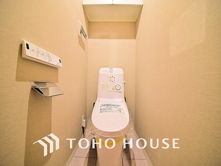 トイレ トイレには快適な温水洗浄便座付