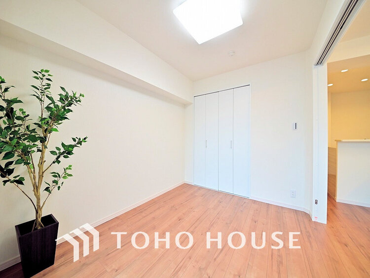 内装 1日の疲れを癒し、心地よく寛げるようゆったりとした広さをしています