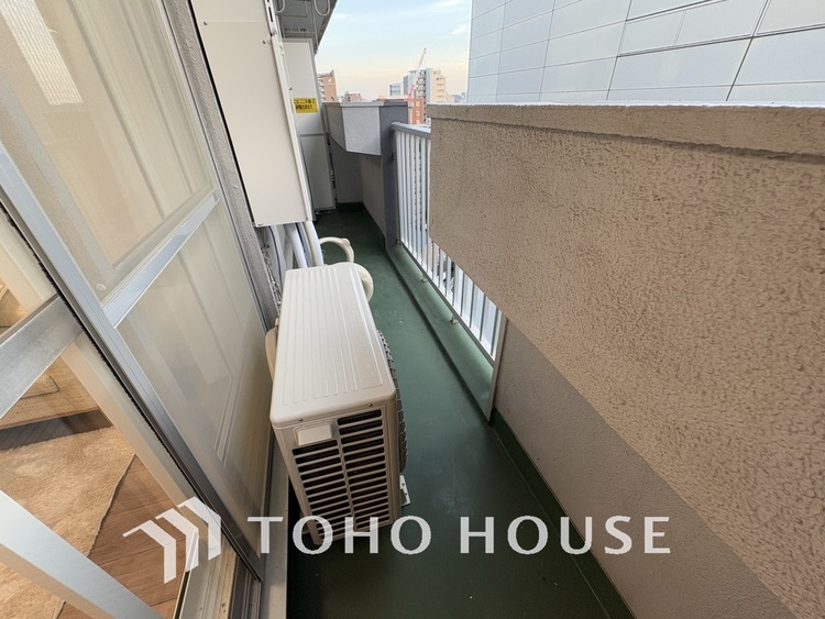 バルコニー 陽当たり良好なバルコニー