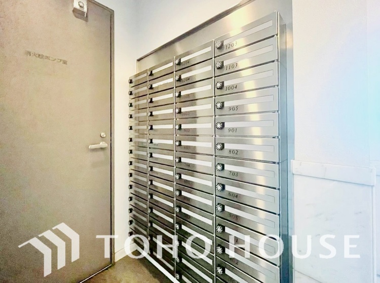 その他 ホテルのような落ち着きと高級感を感じる共用スペース。来訪者にも好印象を与えるワンランク上の空間です。