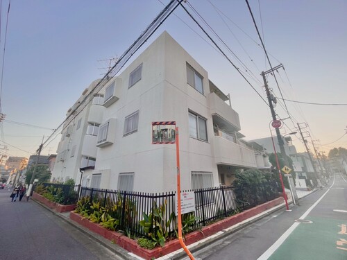 ハイネス哲学堂の物件画像