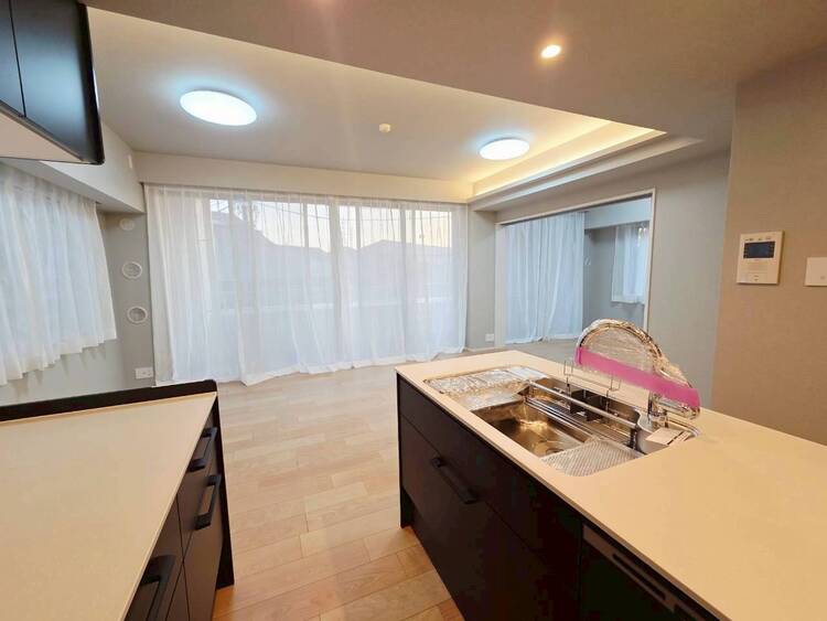 内装 【リビング】「空間が織り成すひとつ先の住み心地」を演出します。