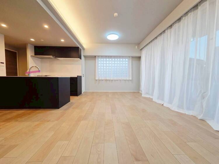 キッチン 【リビング】居心地の良い空間に仕上がっております。