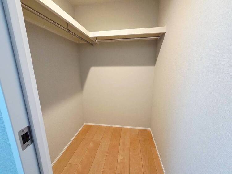 キッチン 【収納】限られたスペース内に無理なく収納することができます。