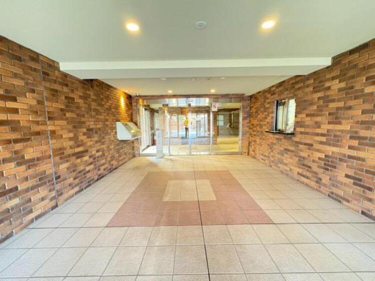 エントランス 【2025年12月撮影】