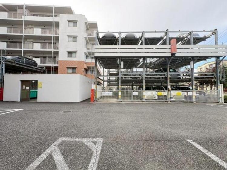 駐車場 【2025年12月撮影】