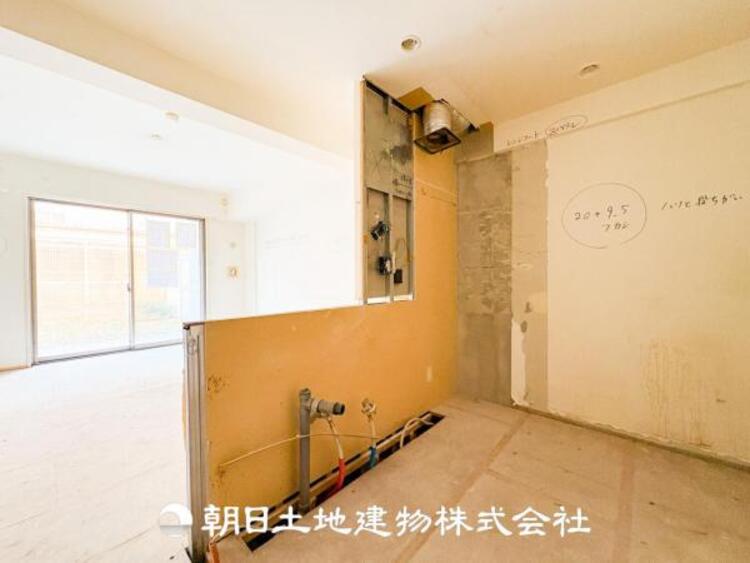 キッチン 毎日使う場所だからこそ、ストレスなく使えて、スムーズな家事ができる空間になっております。