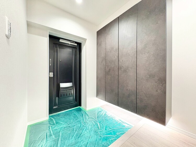 玄関 シューズボックスを完備した玄関です。