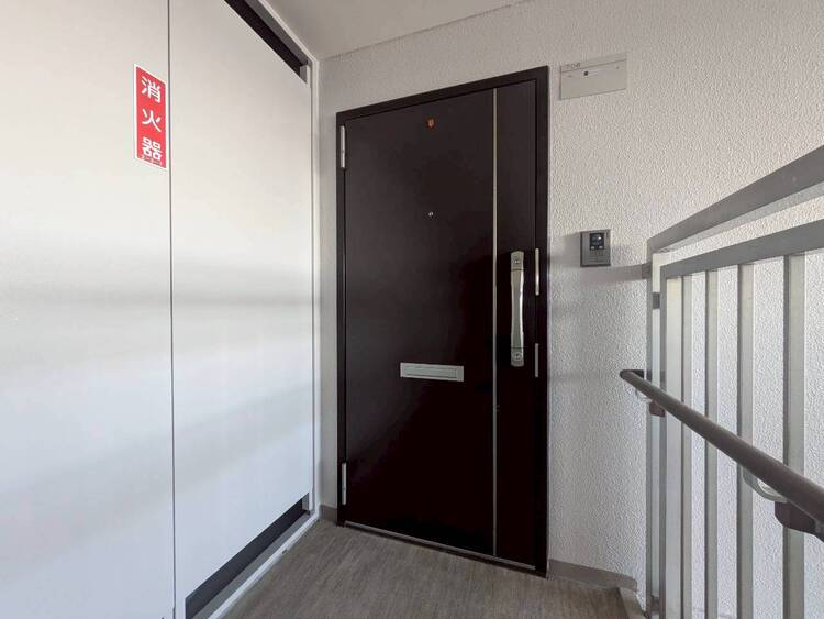 玄関 玄関を開ければ、そこは安らぎのご自宅。