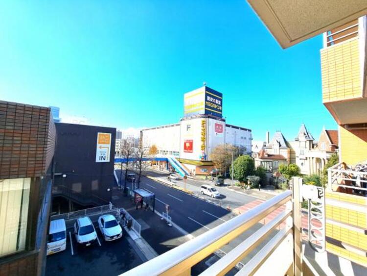 その他 眺望や窓からの景色が良いと家族で過ごす時間も快適です。